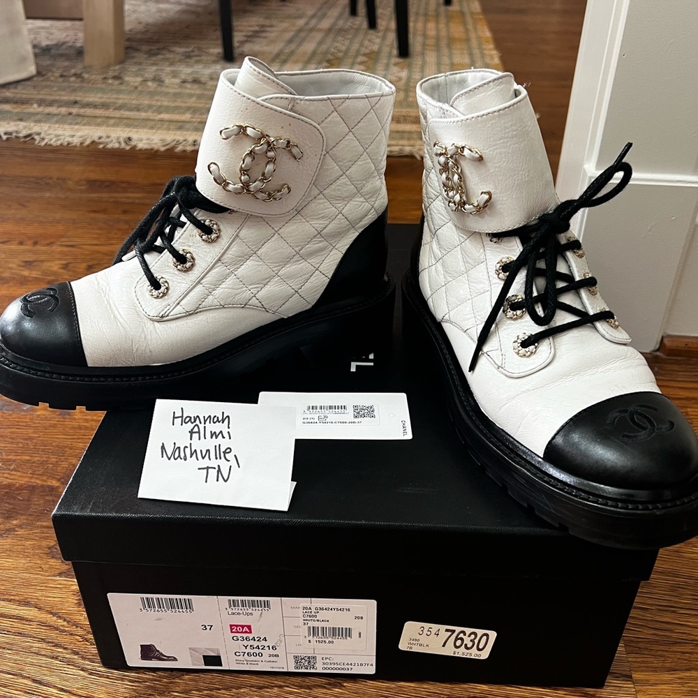 Chanel 20A combat boot 37